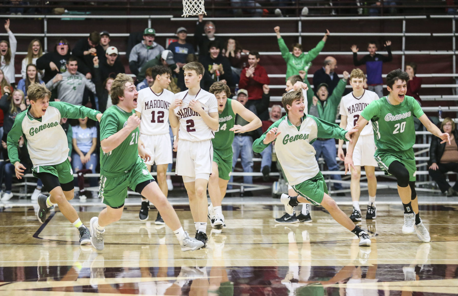 013120-qc-spt-gen-moline-hoops-15.JPG